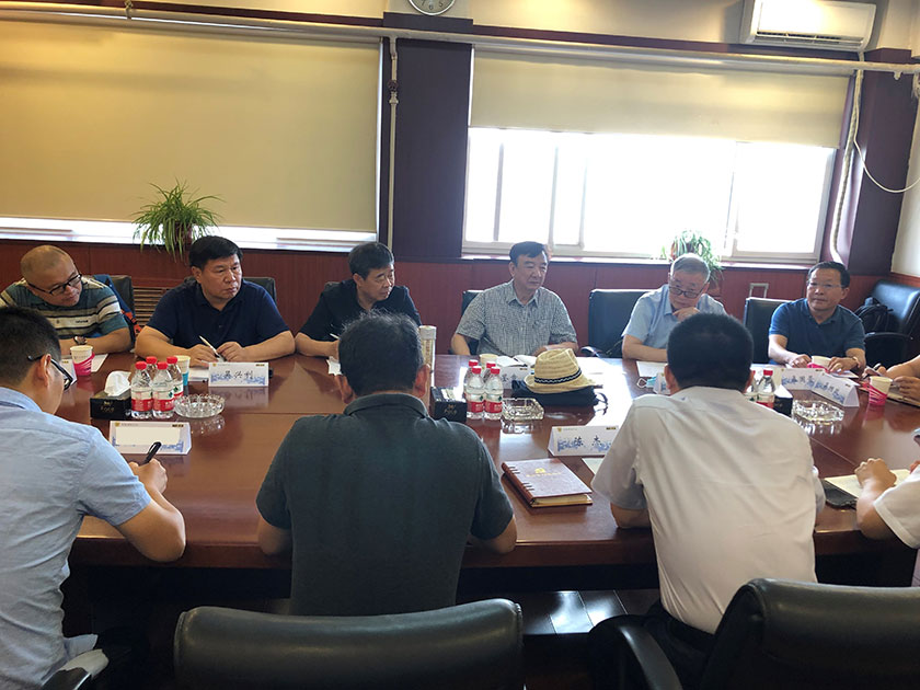 熱烈祝賀創(chuàng)力集團(tuán)鏈臂切頂機(jī)通過安標(biāo)國家中心專家論證會(huì)(圖1) 熱烈祝賀創(chuàng)力集團(tuán)鏈臂切頂機(jī)通過安標(biāo)國家中心專家論證會(huì)(圖1)