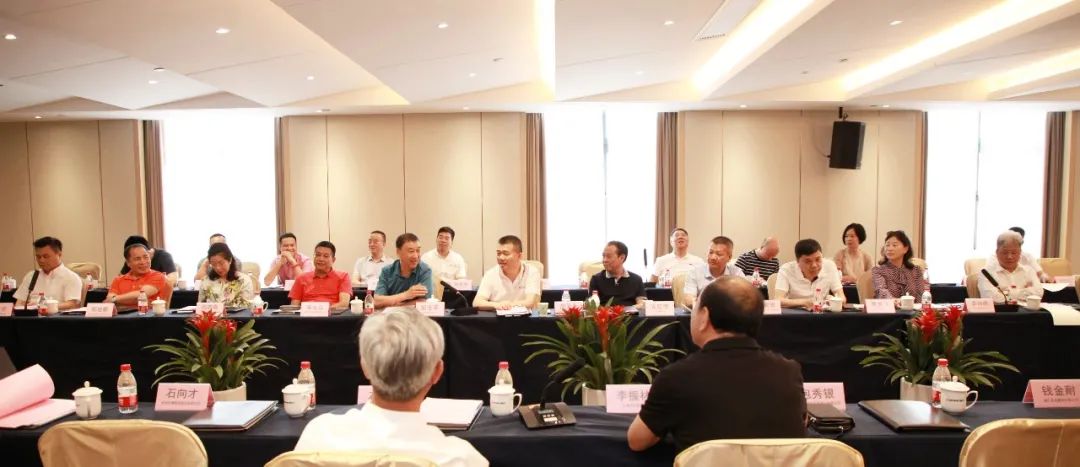 慶祝建黨百年華誕 商會組織企業(yè)家走進(jìn)創(chuàng)力開展參觀座談等活動(圖4)