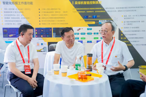 實(shí)力彰顯！上海創(chuàng)力集團(tuán)參展貴州國(guó)際能源產(chǎn)業(yè)博覽交易會(huì)取得圓滿成功(圖4)