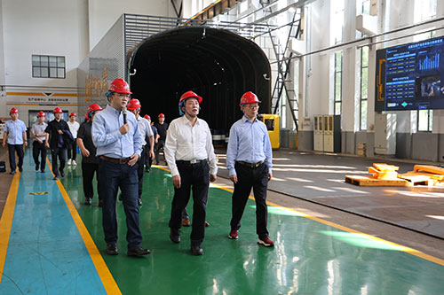 中國工程院院士謝和平一行蒞臨創(chuàng)力集團(tuán)考察指導(dǎo)(圖3)